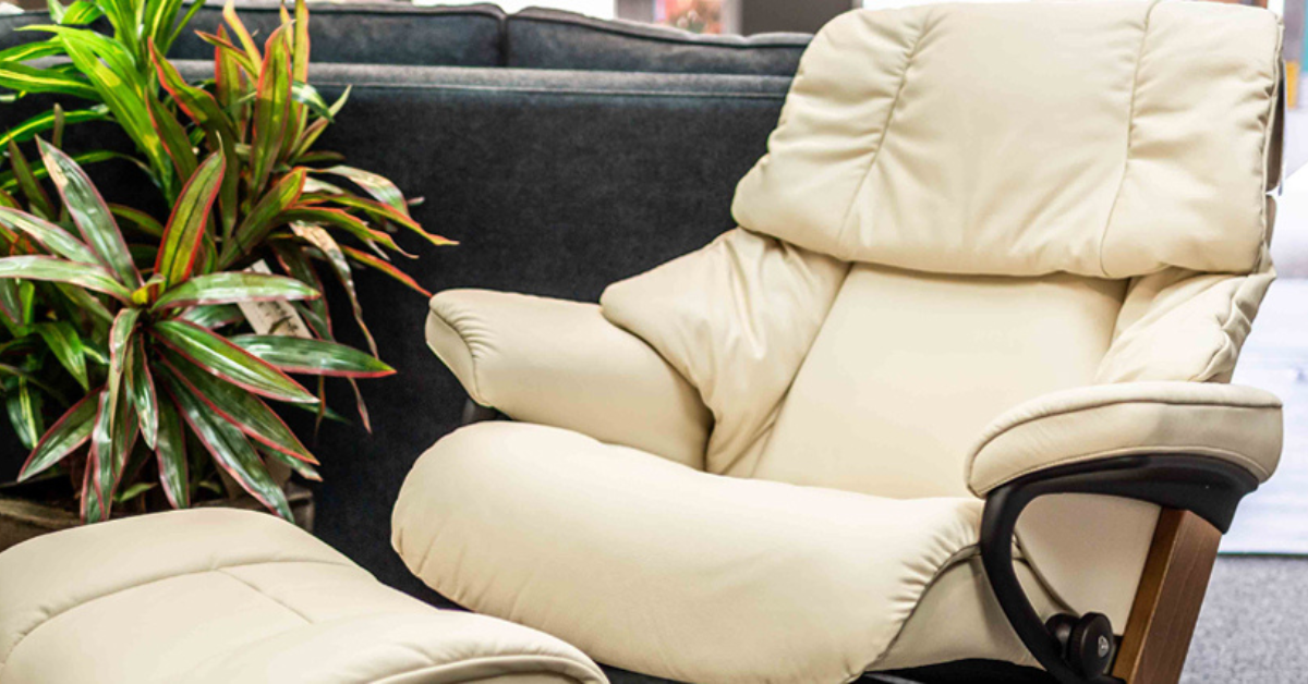 3 Reasons Stressless Recliners Have Your Back