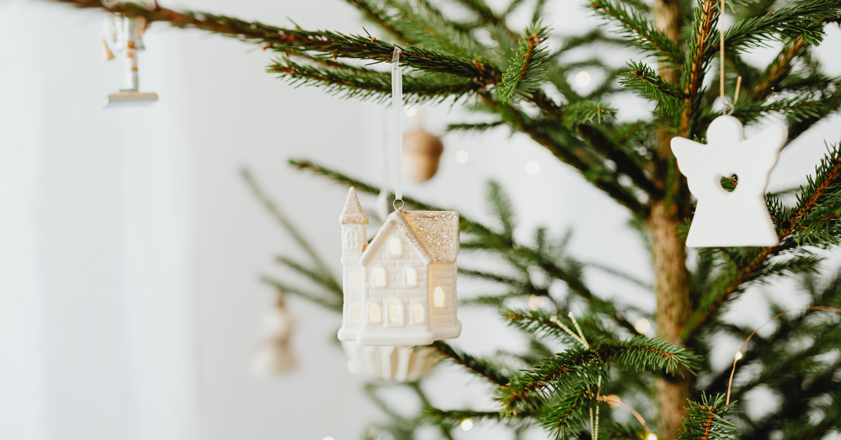 A tree with ornaments hanging off of it