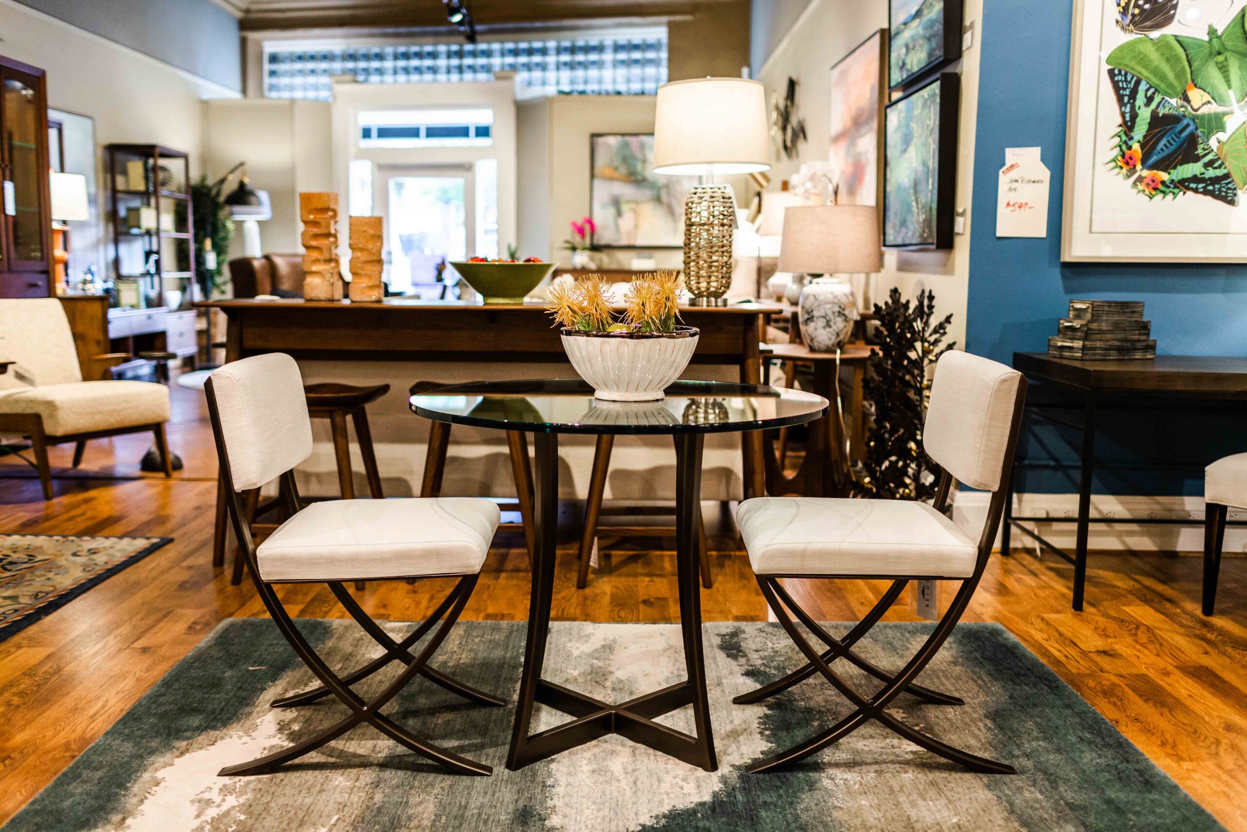 Charleston Forge Naples Dining Table and Chairs