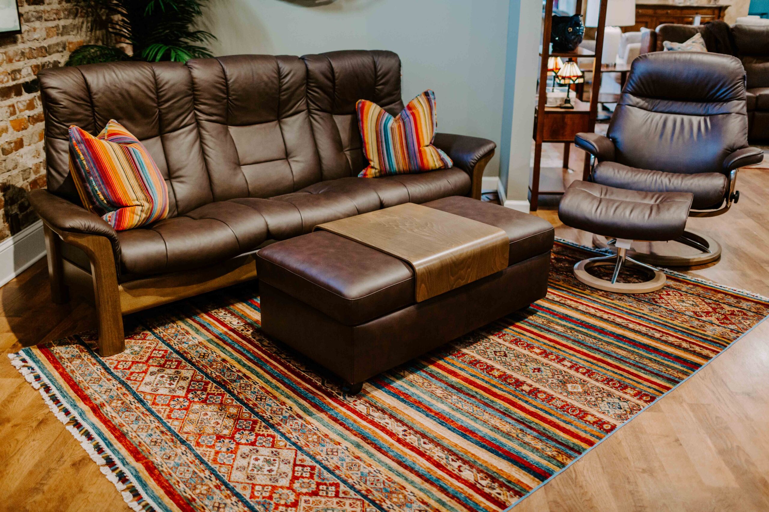 Patusan Striped Patterned Rug