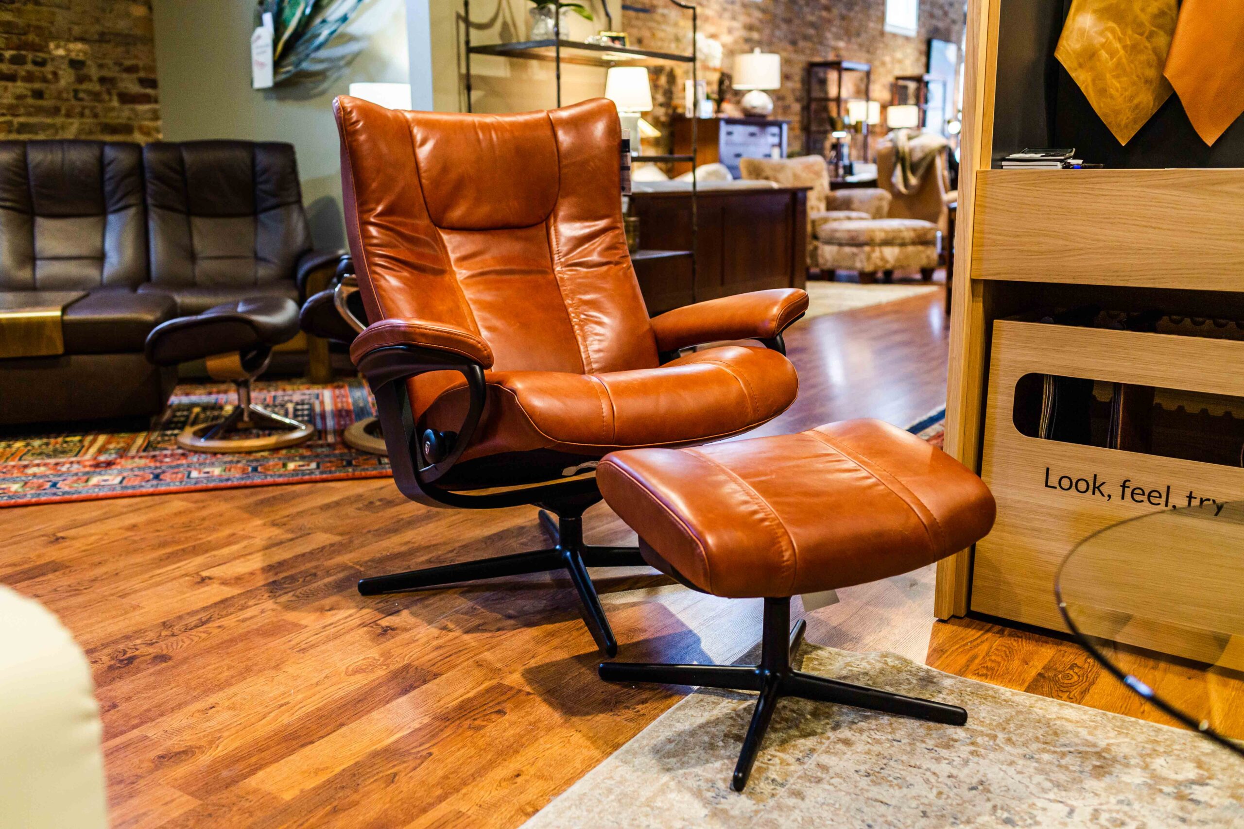 Stressless Wing X Base Recliner | Reid's Fine Furnishings