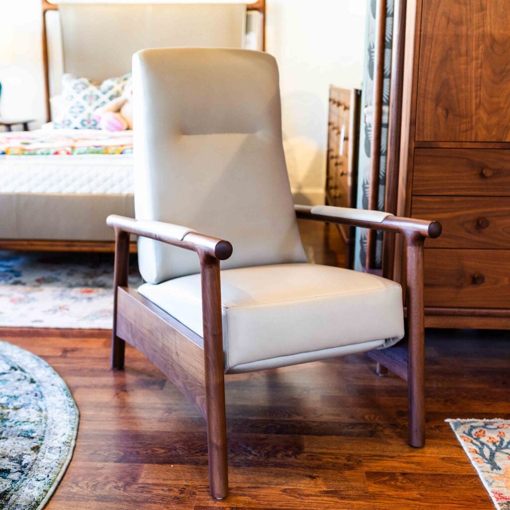 SK Walnut Grove recliner