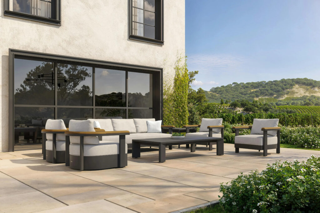 Luca outdoor furniture by Brown Jordan