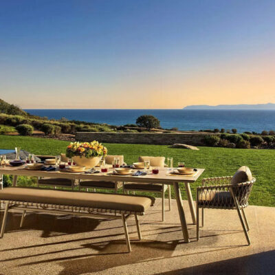 Oscar outdoor furniture by Brown Jordan