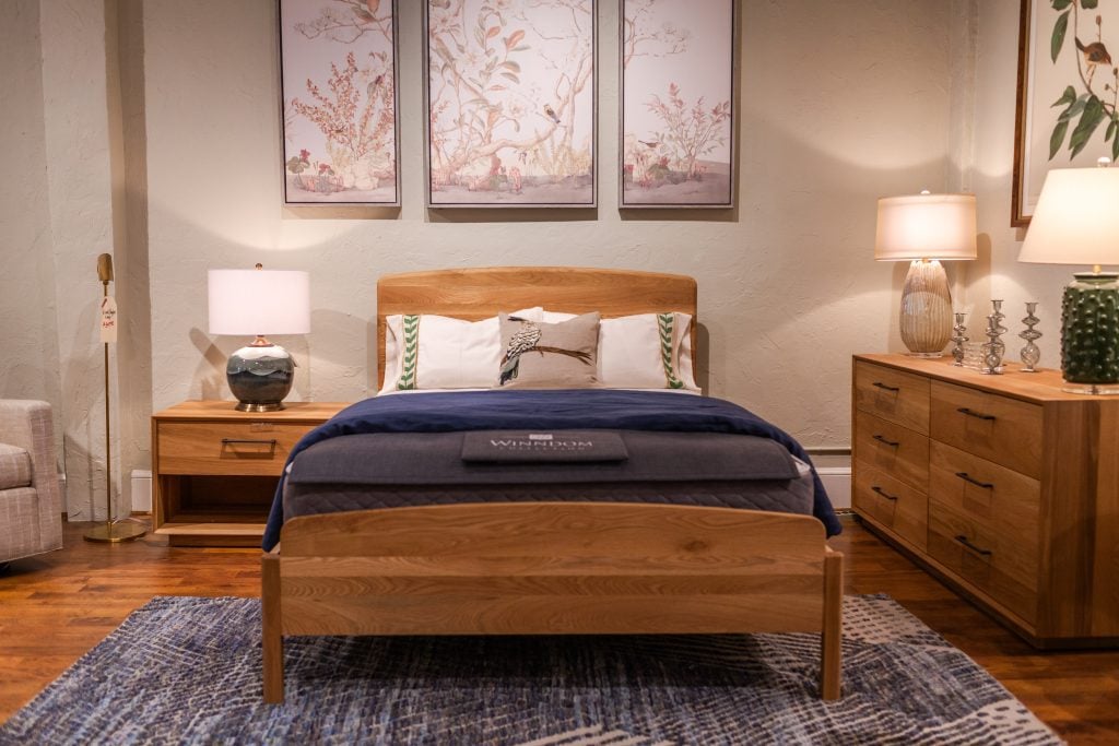 Gat Creek Nicole Platform Bed